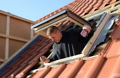 Pose de fenêtres de toit Velux à Lüe